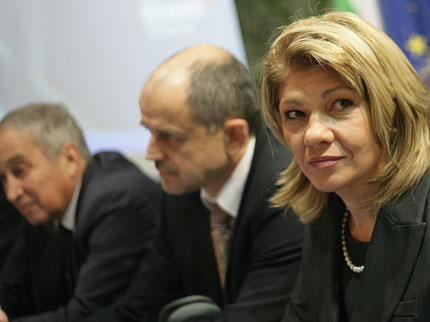 Екоминистерството на война с крадците на метали