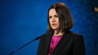 Руската полиция извади белоруския опозиционен политик Светлана лица съобщават Ройтерс