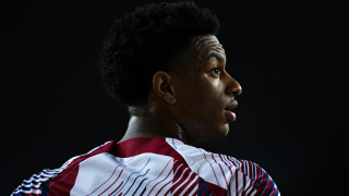 Младият защитник на Барселона Алехандро Балде вече е обвързан с клуба