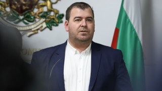 ВЕИ в земеделските земи е противоконституционно Тази позиция изрази пред