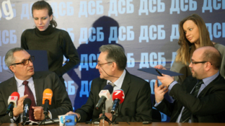 Костов се ангажира със здравни промени