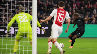 Лацио победи с 2 1 Аякс в мач от шестия кръг