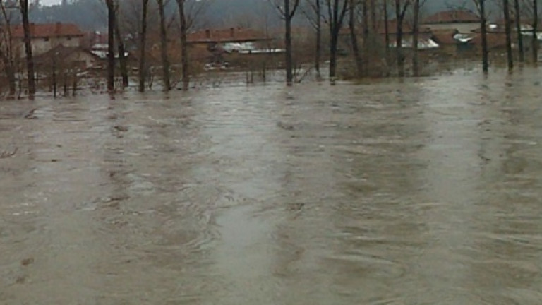 Река Марица повиши нивото си с 14 см край Пазарджик
