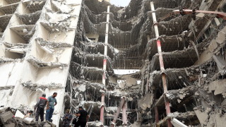 Броят на загиналите от срутването на сградата в Югозападен Иран