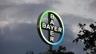 Германската фармацевтична и химическа компания Bayer AG през четвъртото тримесечие