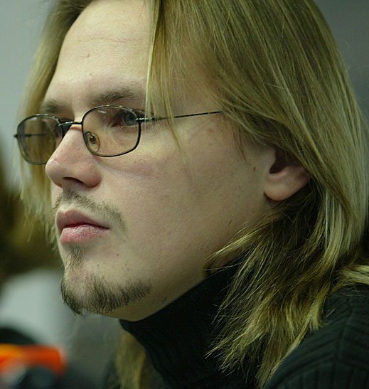 Стависки оставил 80-те хил.лв. за Мануела и заминал за Москва