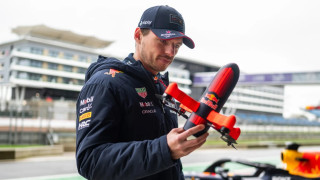 Безапелационен триумф за Макс Верстапен в Гран При на Китай