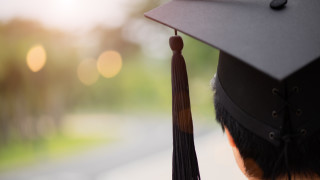 56 годишният Лян Ши не привлича вниманието на медиите за първи