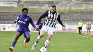 Полузащитникът на Етър Дидис Пита е оптимист че отборът може