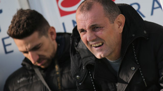 Треньорът на Славия Златомир Загорчич ще пробва двама чужденци