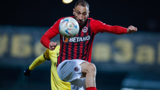 Футболистът на Локомотив София Божидар Кацаров бе доволен след първата