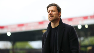 Изпълнителният директор на Байер Леверкузен Фернандо Каро отхвърли спекулациите