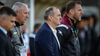 Старши треньорът на Славия Златомир Загорчич определи футболистите за първия