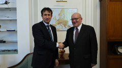 Исмаилов: Всички в ЕС търсим бързи решения на проблема с поскъпването на горивата