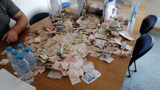 Урните които бяха поднесени пред феновете на Левски във Враца