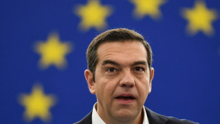 Гръцият премиер Алексис Ципрас постигна политическа победа преди изборите които