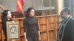 Ренета Камберова отдаде почит към загиналите войници и офицери по време на Първата световна война