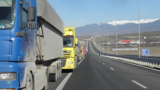 От 20 часа тази вечер обработката на винетките пътните такси