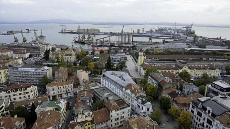 Българският пристанищен оператор БМФ Порт Бургас ще инвестира около 60 милиона