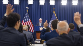 Федералният резерв на САЩ подцени инфлацията по рано призна председателят на