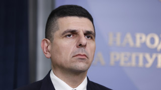 Ивайло Мирчев: Подпалени са 11 антени за връзка със Starlink в секретен обект край София