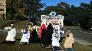 Крайнодесни се преоблякоха като мюсюлмани и прекъснаха меса в църква в Австралия