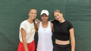 Националният отбор на България по тенис за девойки до 18