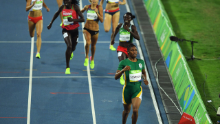 Южноафриканката Кастер Семеня е вече двукратна олимпийска шампионка на 800