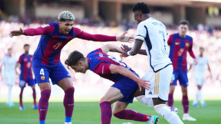 Защитникът на Барселона Роналд Араухо не планира да напуска клуба
