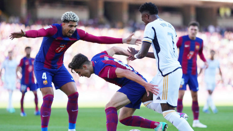 Байерн (Мюнхен) проявява интерес към уругвайския защитник на Барселона Роналд