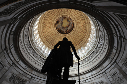 Конгресменът Джеси Джексън-младши подаде оставка