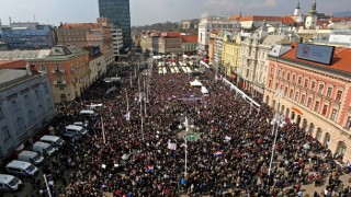 Над 15 хил души се събраха вчера в Сплит втория