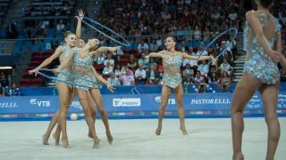 Ансамбълът ни по художествена гимнастика записа страхотен дебют на Световното