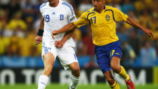 Ларсон спира с футбола след края на сезона в Швеция