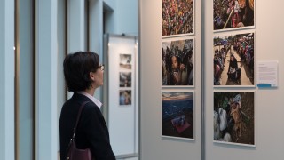 Деца във военни зони все по често използвани като оръжия във