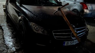 Кола на украинка намерила убежище в Бургас осъмна със забита