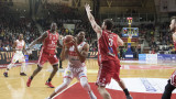  Двама баскетболисти на италианския Пезаро са с позитивни проби за ковид 