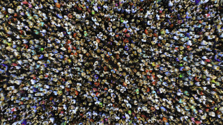 Миграцията отново увеличава населението на ЕС през 2023 г