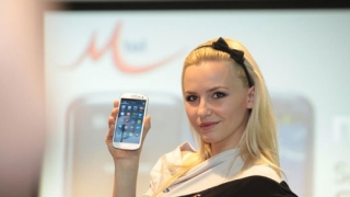 Galaxy S III измести iPhone в сърцата на англичаните