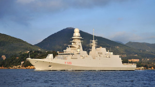 Гърция ще се сдобие с две френски многоцелеви военноморски фрегати