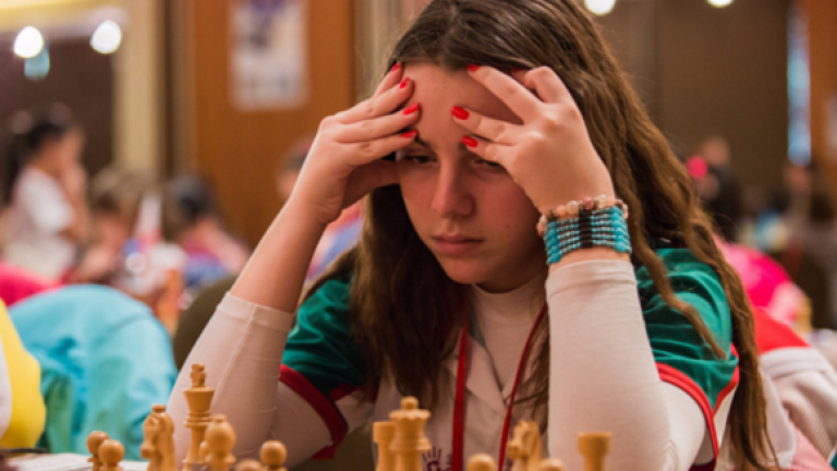 13-годишна стана шампионка на България по шахмат при жените