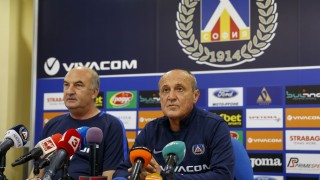 Треньорът на Левски Делио Роси няма никакво намерение сам да