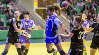 Шампионките от Етър спечелиха първото дерби срещу Бъки от новото