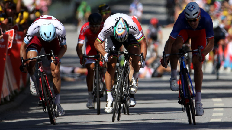 Холандски триумф в седмия етап на "Тур дьо Франс"