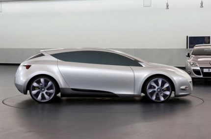 Renault Megane III - първи официални снимки  