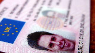 Българин шофира с фалшива гръцка шофьорска книжка