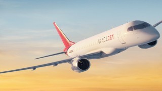 Първият японски пътнически самолет от половин век бе забавен отново