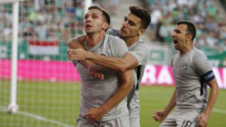 Бившият централен нападател на Лудогорец Якуб Шверчок Полша бе