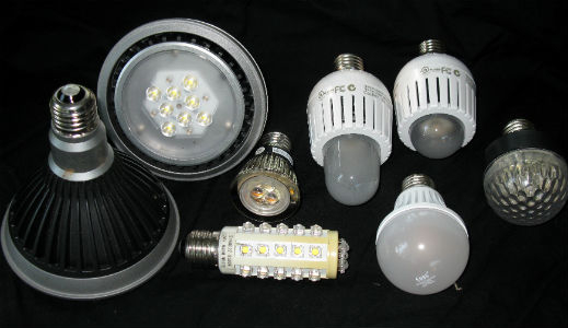 LED лампи вече заменят енергоспестяващите крушки в домовете 