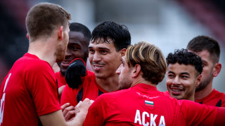 Треньорът на Локомотив София Ратко Достанич ще може да ползва